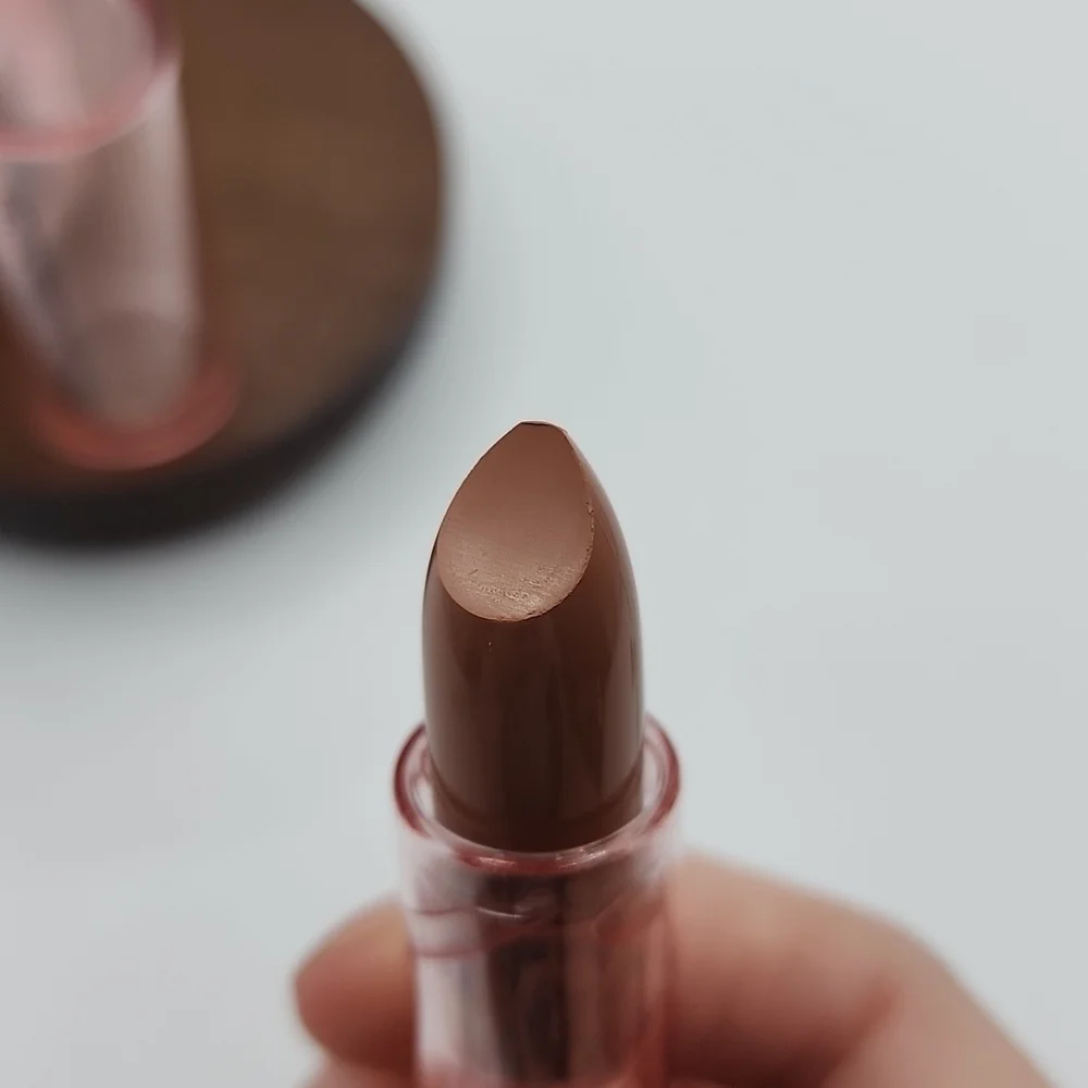 Sophia + Mabelle Hydrating Hybrid 2-in-1 Lipstick Balm - Topless